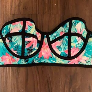 Bikini top (dog not for sale) 💕